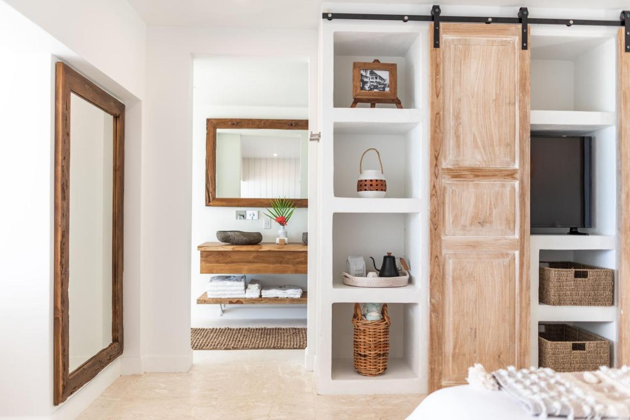 Long Bay Beach Resort فريش ووتر بوند المظهر الخارجي الصورة