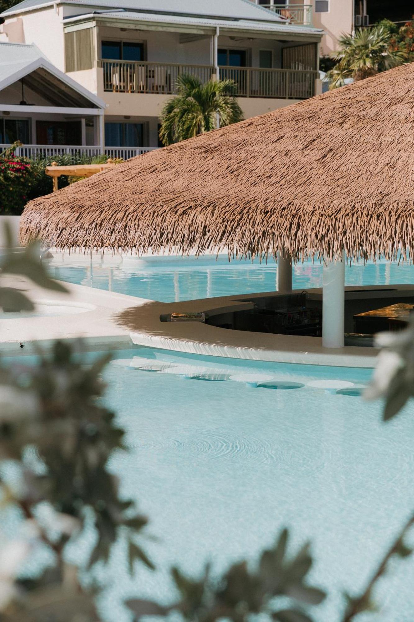 Long Bay Beach Resort فريش ووتر بوند المظهر الخارجي الصورة